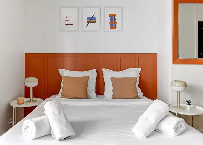 Eiffel Simone Apartmán *